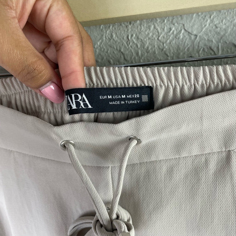 ZARA Cropped Drawstring Trousers - Picture 3 of 6